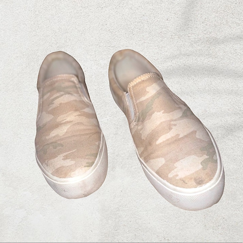 Camo Platform slip on sneaker shoes